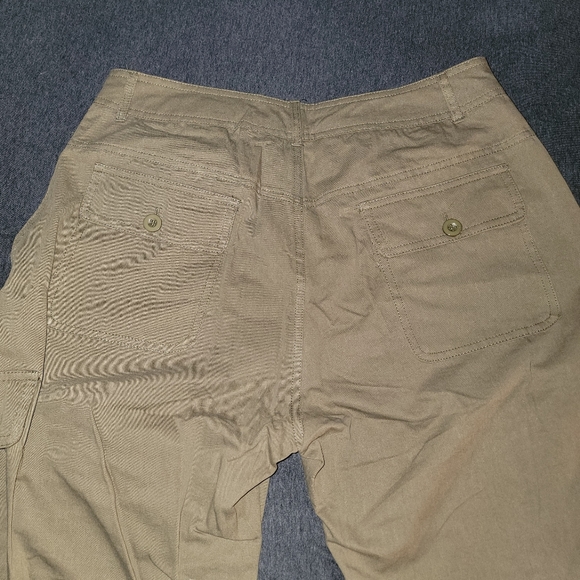Boot Cut Button Cargo Pants - XL - Khaki Green - Picture 9 of 11